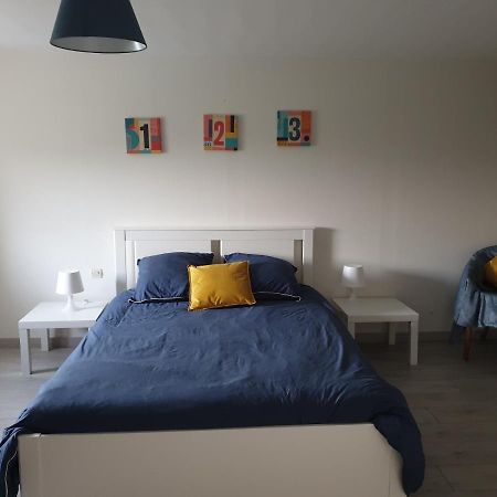 Maison De Campagne Spacieuse Villa Ploudalmezeau Ngoại thất bức ảnh