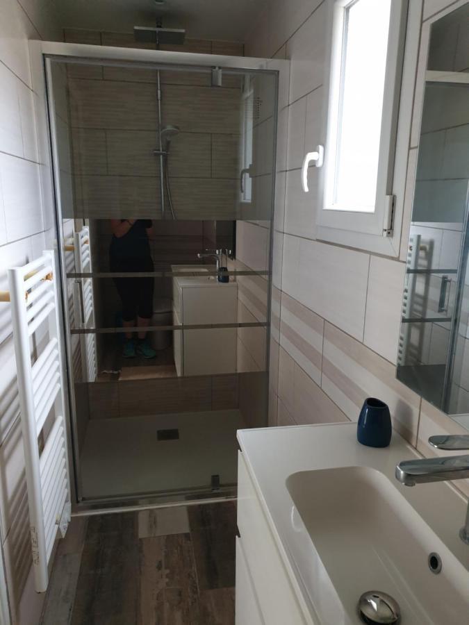 Maison De Campagne Spacieuse Villa Ploudalmezeau Ngoại thất bức ảnh